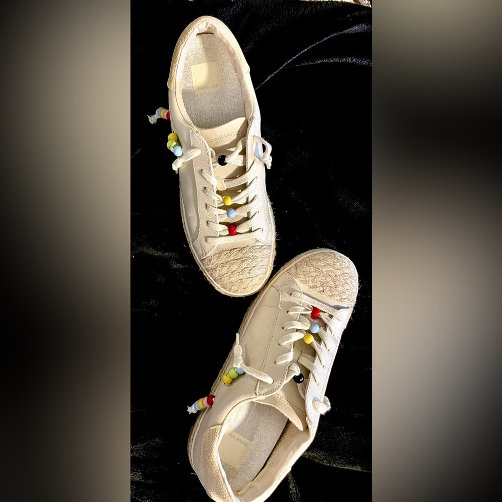Dolce Vita Zoe Ivory Raffia Beaded Leather Sneakers
SIZE 9 ✨✨GUC✨✨ - Picture 11 of 14